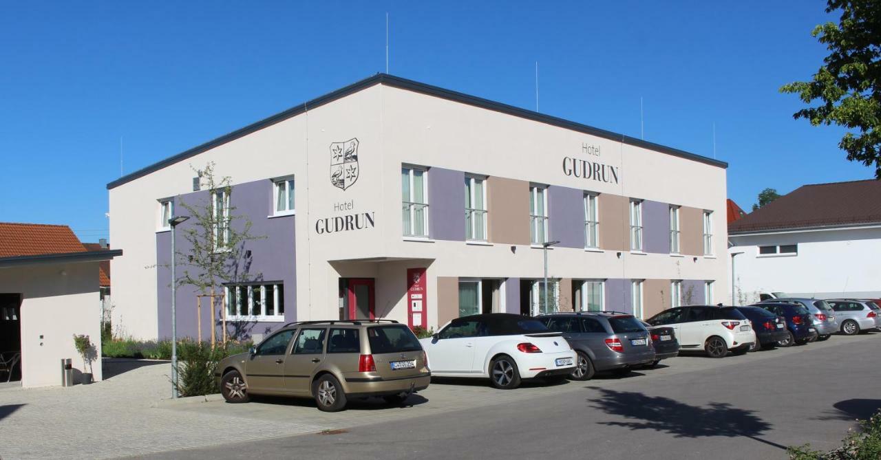 Hotel Gudrun Ридлинген Экстерьер фото